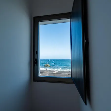 La Casa Del Mar *